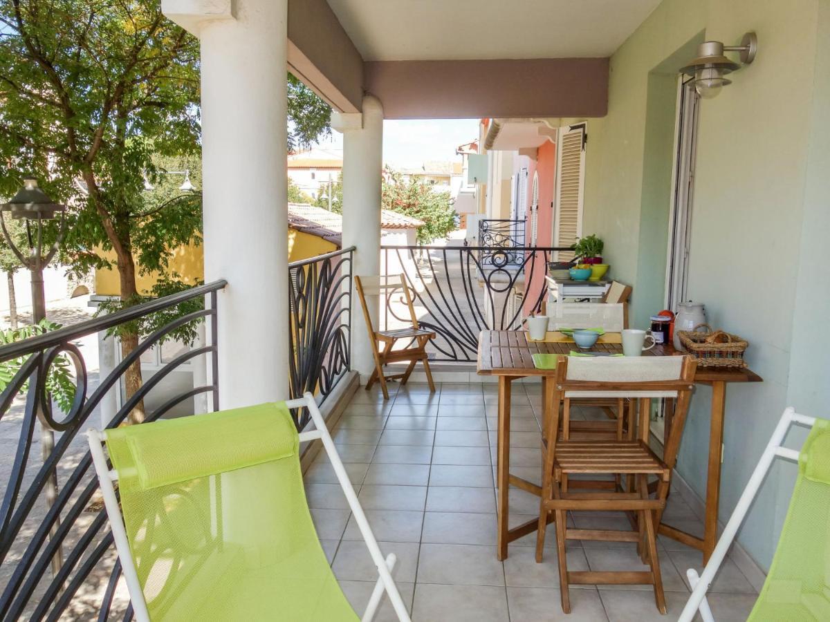 Apartment Le Madrilene By Interhome Сен-Сир-сюр-Мер Экстерьер фото